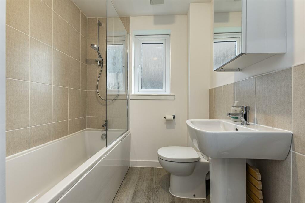 8 Knoll Park Drive Galashiels 49.JPG