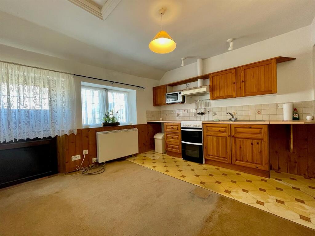 J2. NEW ANNEXE.jpg