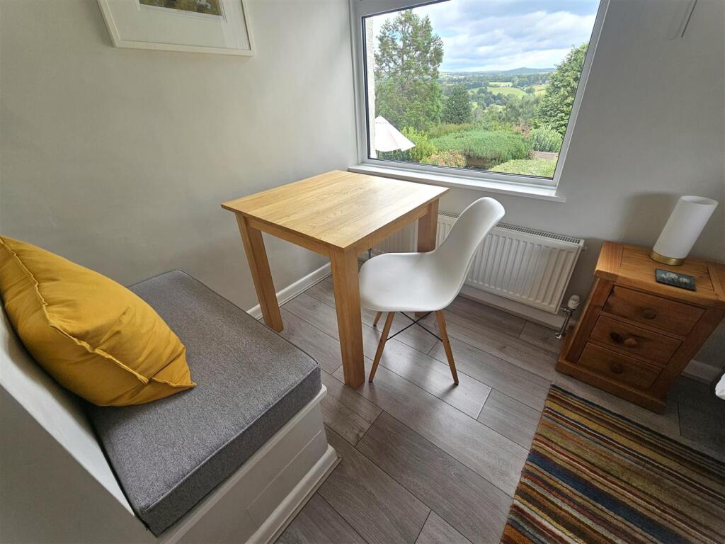 Annexe Dining Area.jpg