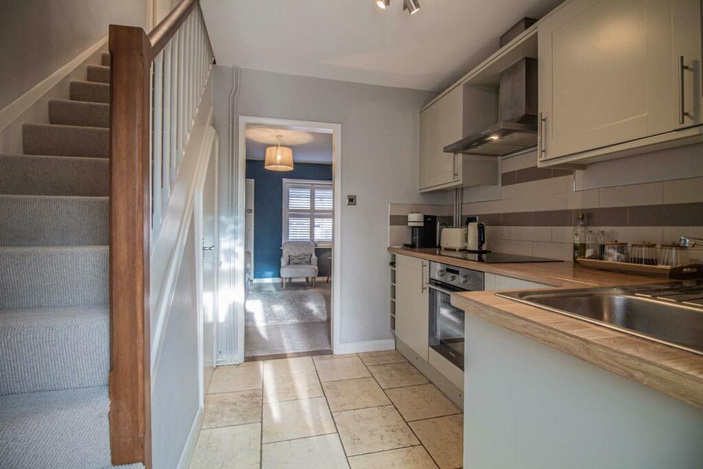 51 Risbygate Street [Kitchen] 01.jpg