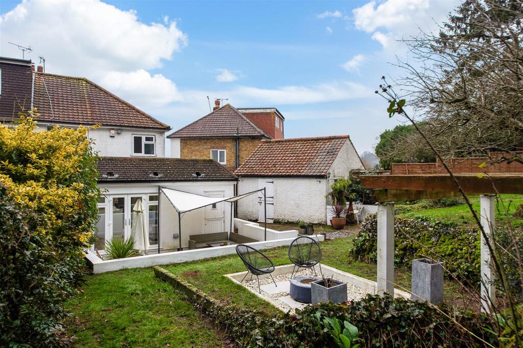 PRESTBURY CRESENT, 53- (18).jpg