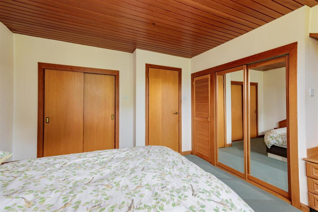 23 Seabourne Gardens Broughty Ferry-17.jpg
