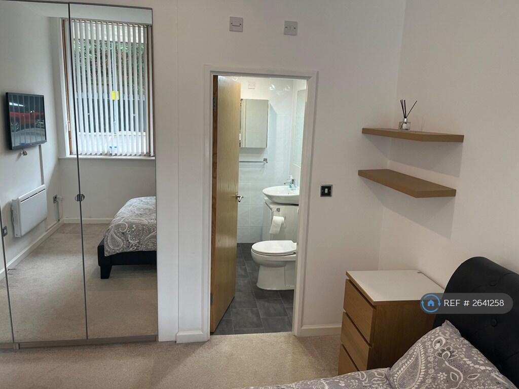 Bedroom 1 &amp; En Suite