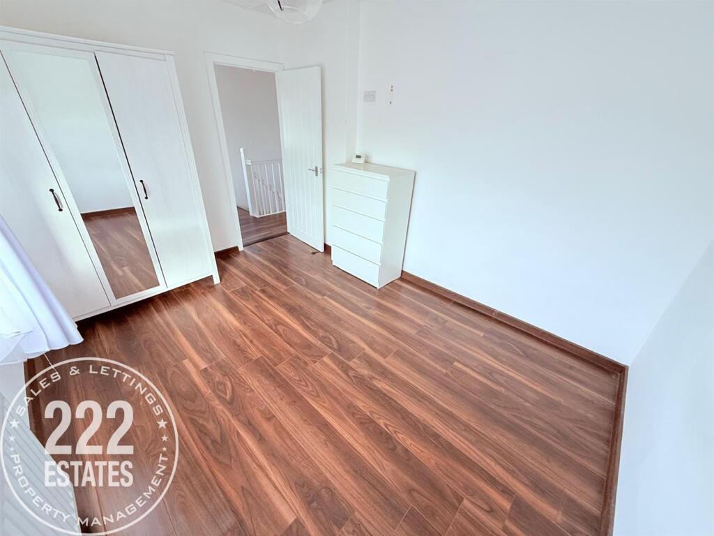 PHOTO-2025-11-04-12-55-30 (3).jpg