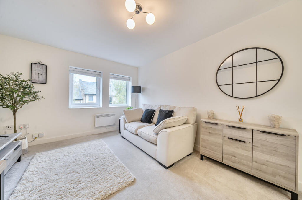 1369072-9-68ed358...