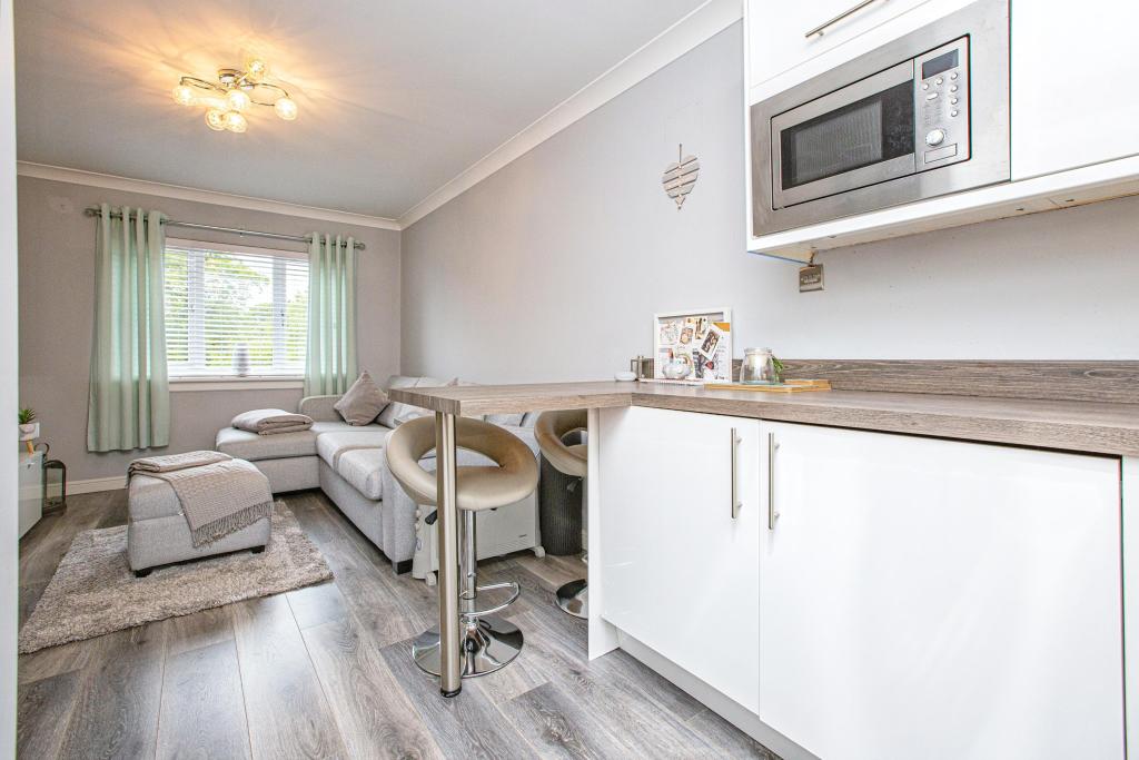 Lounge / Kitchen