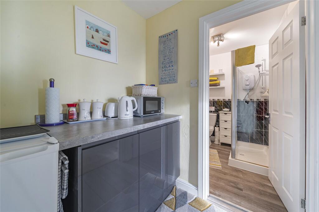 Kitchenette