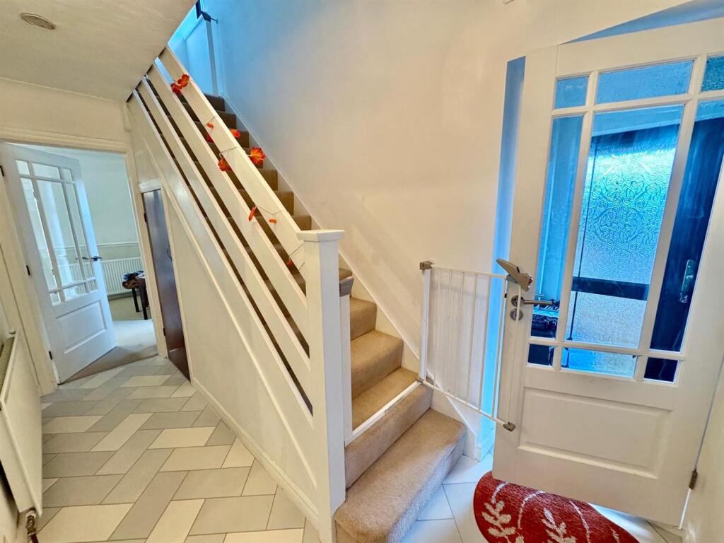 PHOTO-2025-12-08-10-13-04 (6).jpg