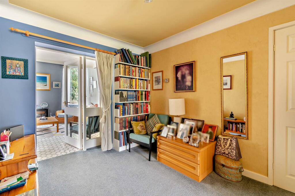 8616202-interior24-800.jpg