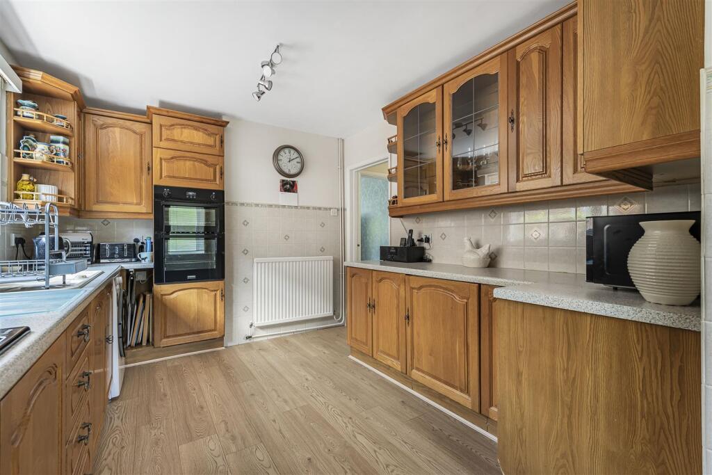 The Gables, Badby Road West