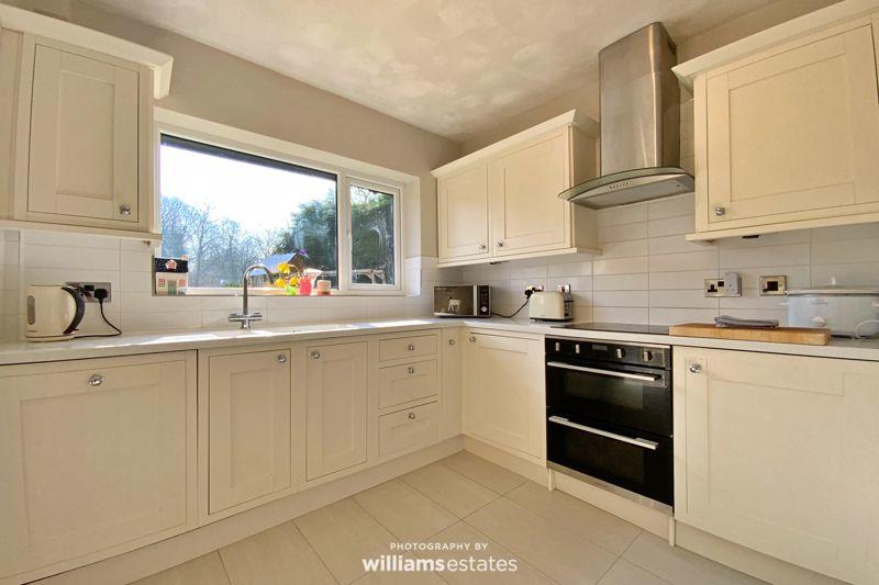 Kitchen/Breakf...