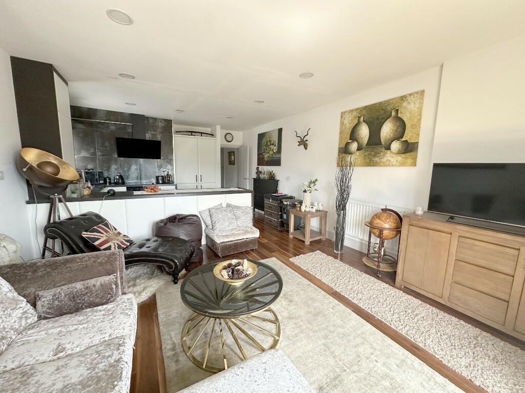 OPENPLAN LIVING