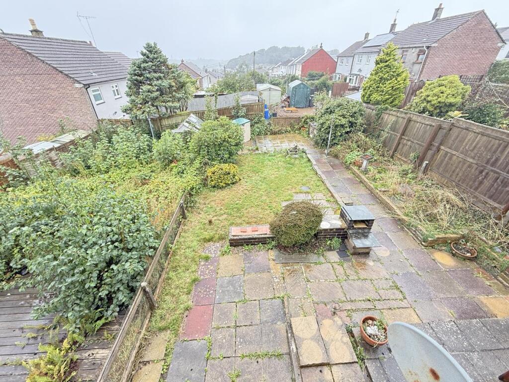 Southway Drive 209 - Garden View.jpg