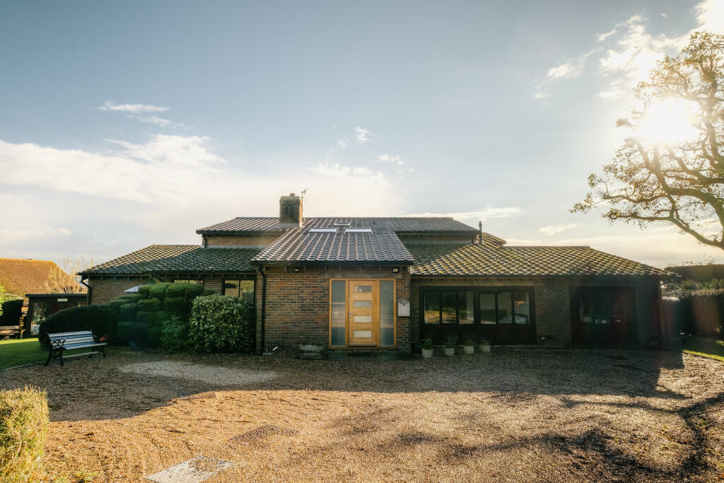 Croft-Hastings-Amherst-Gardens-Exterior-34