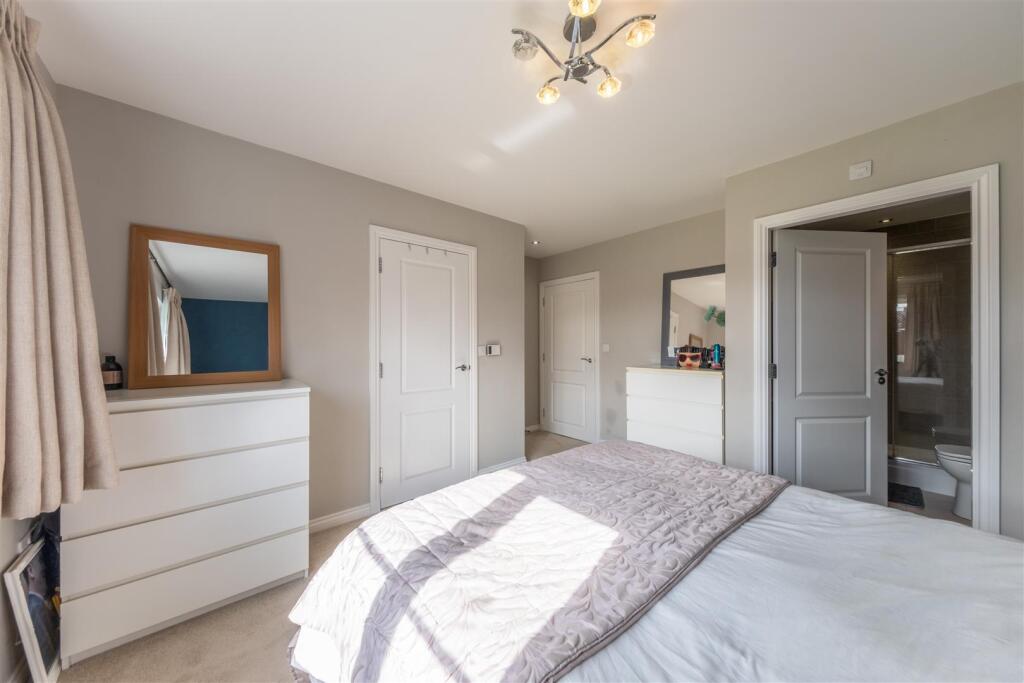 6 Hill Top Grange-017.jpg
