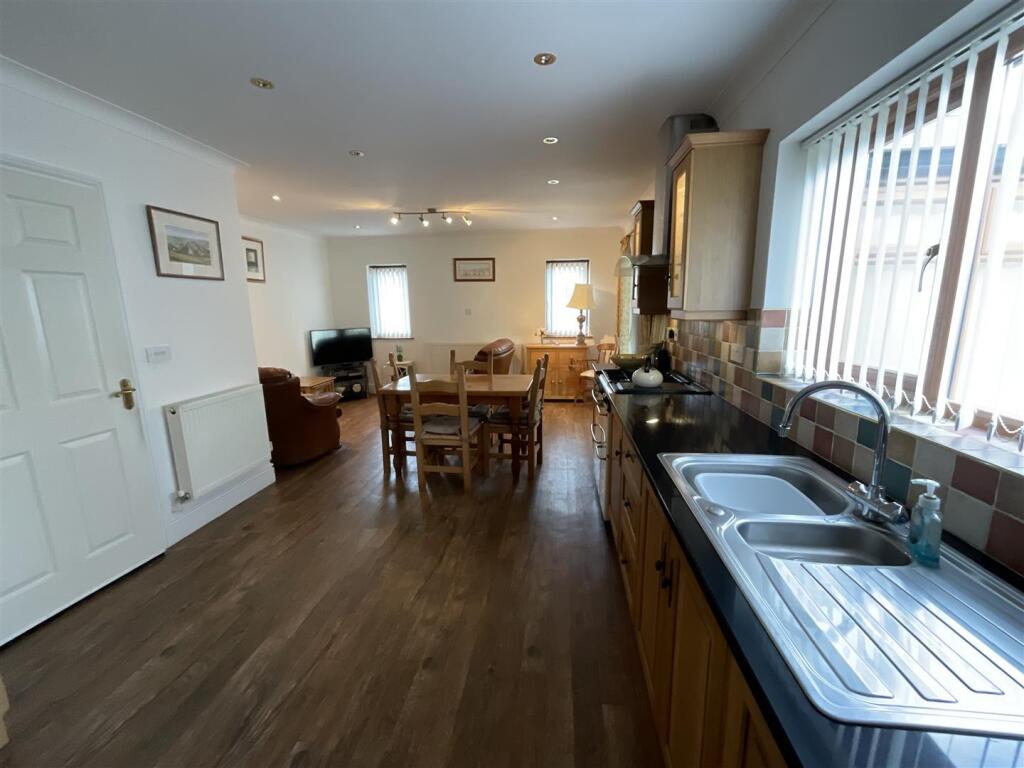 Kitchen Diner