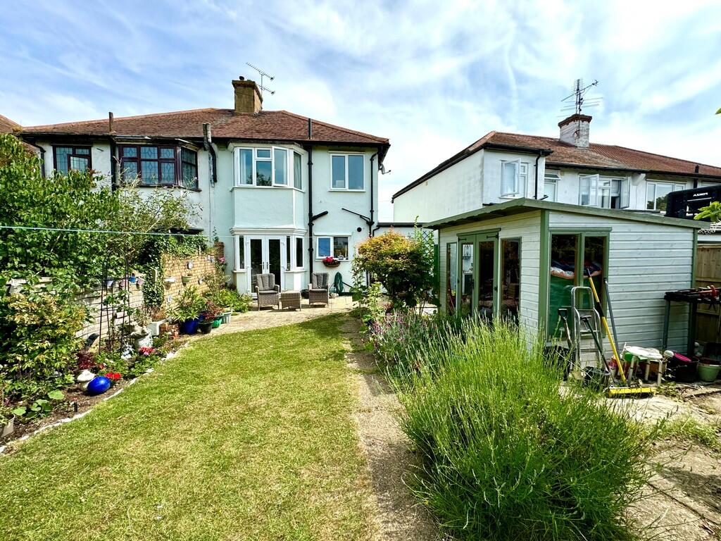 10 Glastonbury ch...