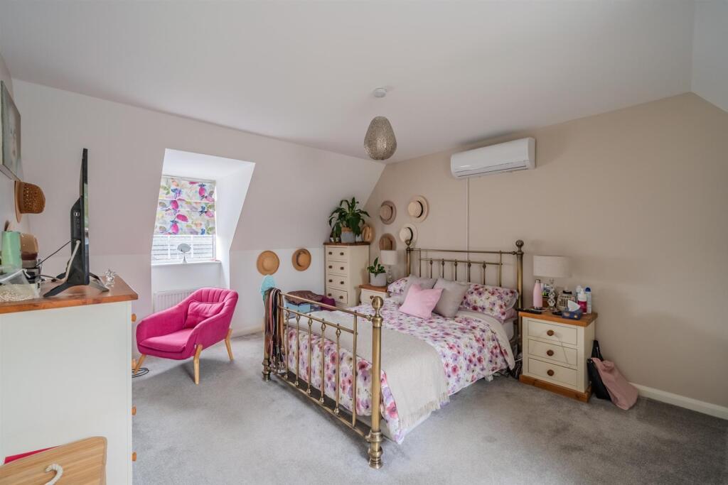 14 Poppyfield Ave-1.jpg