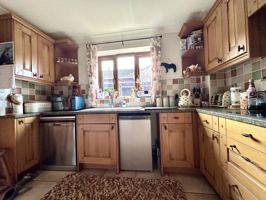 Kitchen 2