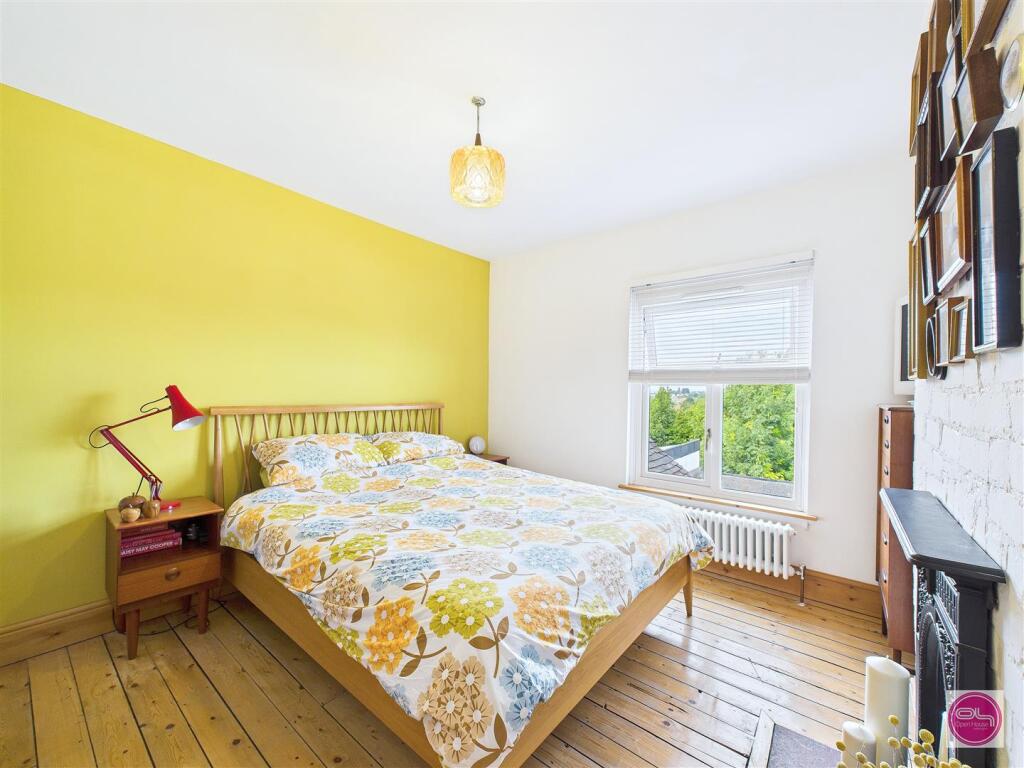 Darklands Road (22).jpg