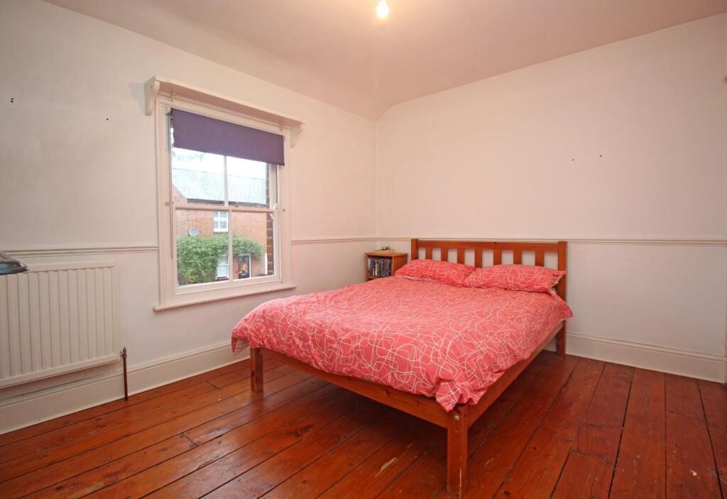 Alleyns Road Bed 2 (1).JPG
