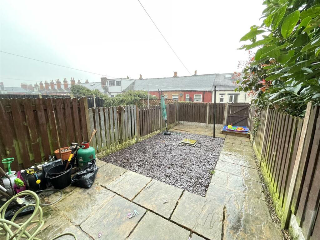 GARDEN