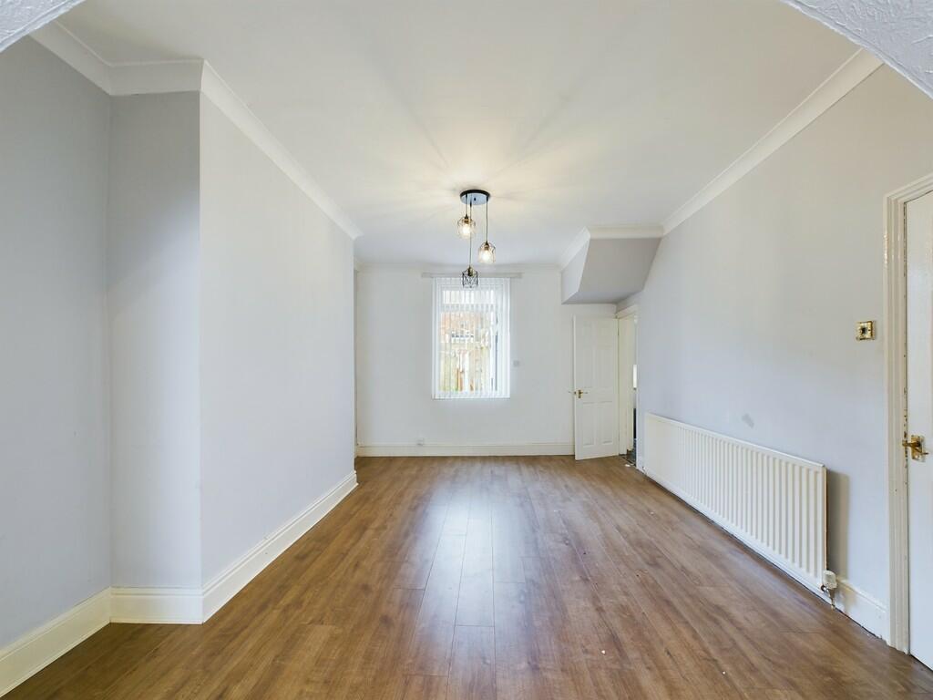 CAM01835G0-PR0116...