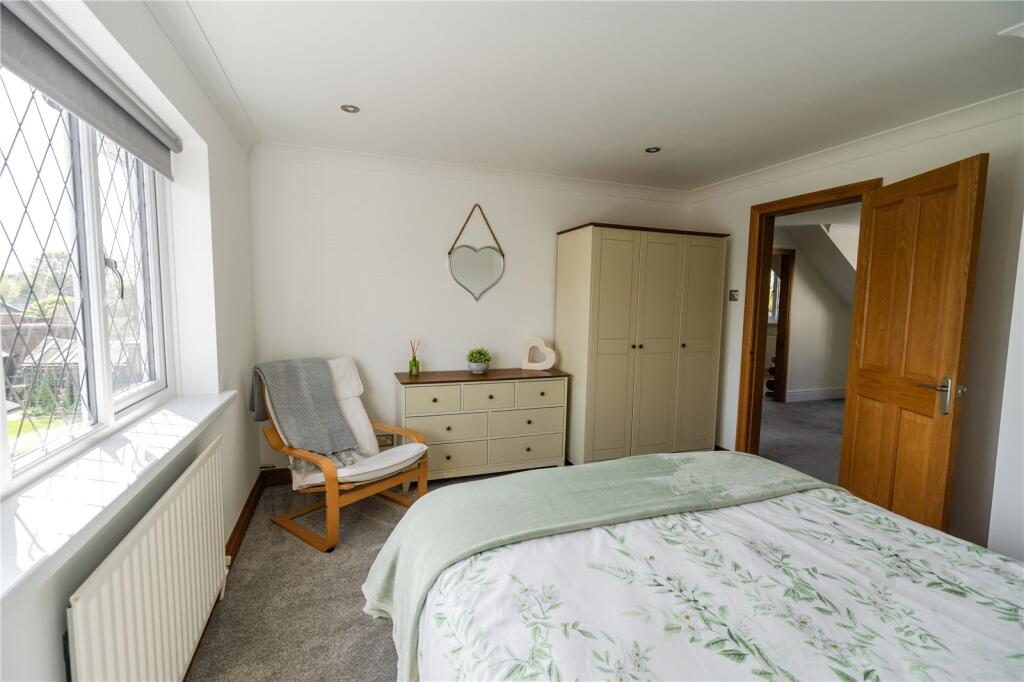 Bedroom 3 (2)