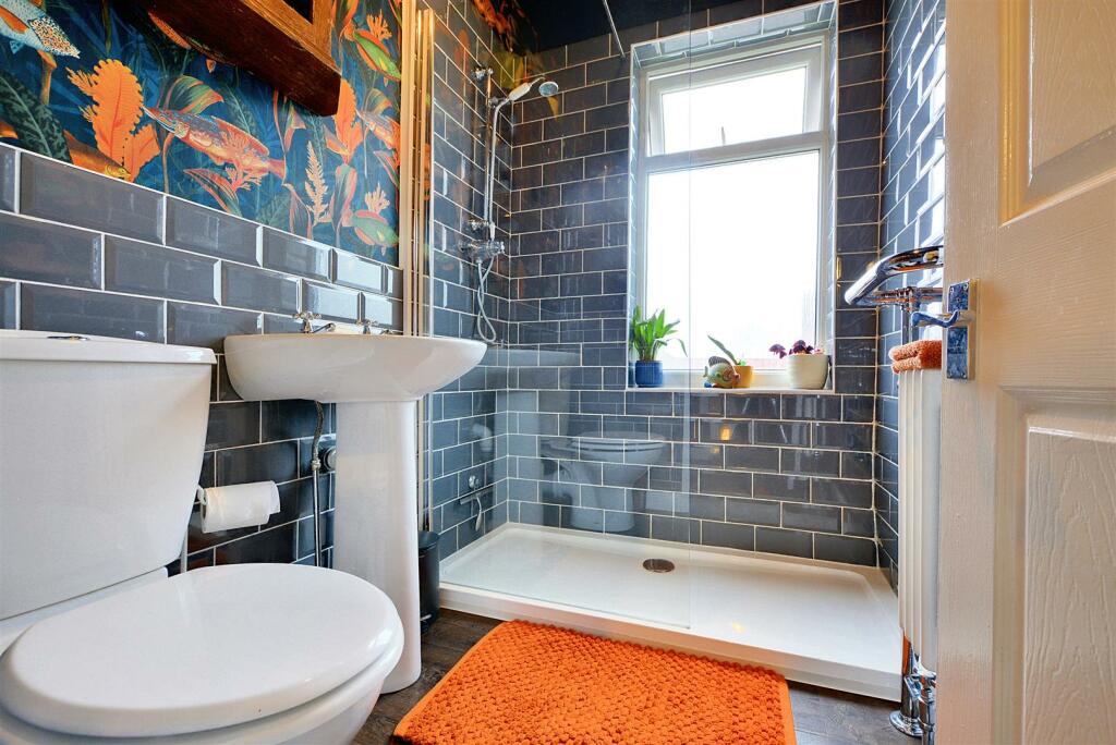 Shower Room.jpeg