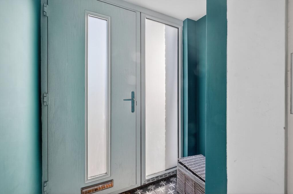Vestibule