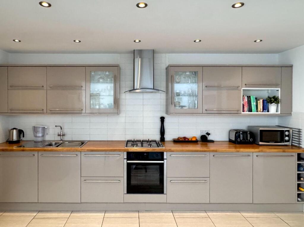 Open Plan Kitchen/Living/Dining