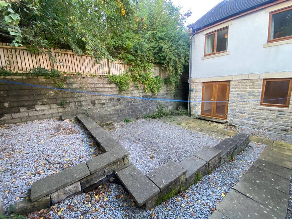 BACK GARDEN 1.jpg