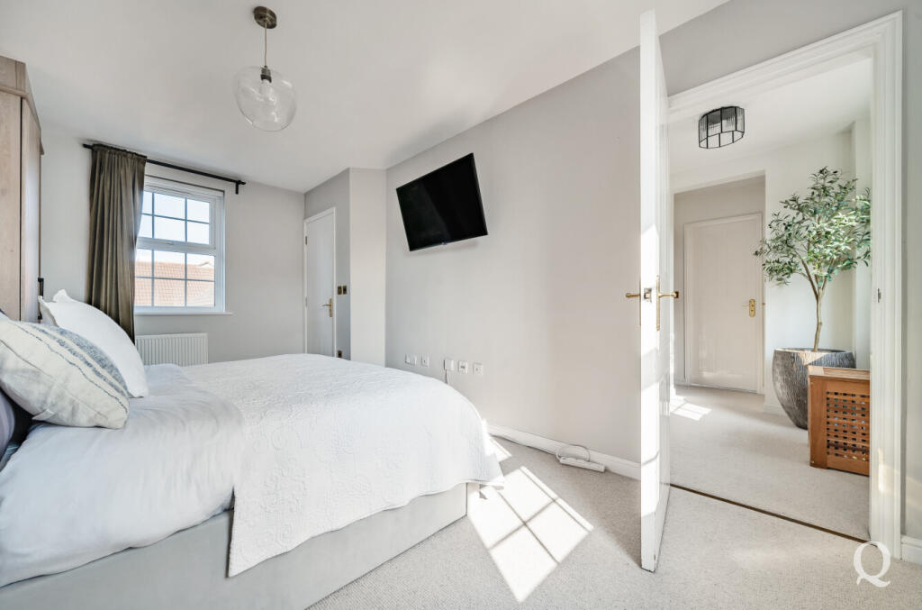 f4b73f10-6a69-406...