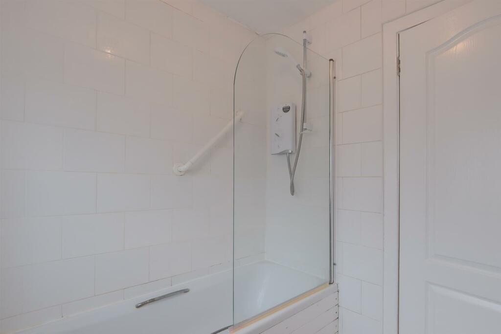 042-22 Ross Gardens Motherwell, ML1 3BE.jpg