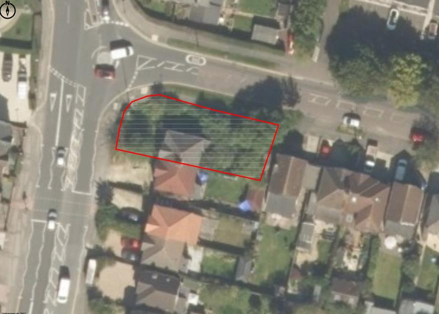 450 Cricklade Road - Aerial.png