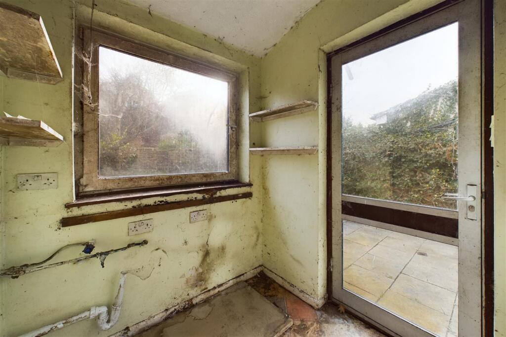 15 Ravenhill Avenue, Knowle, Bristol BS3 5DU | Fre