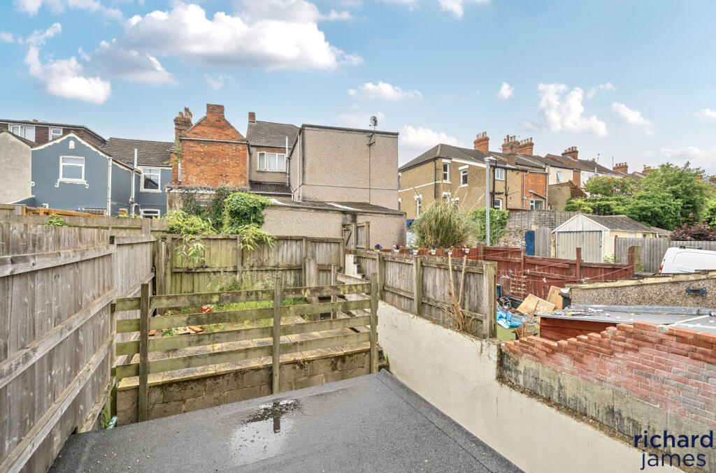 675b8d9257ca4ce59af3beea74b83fb9