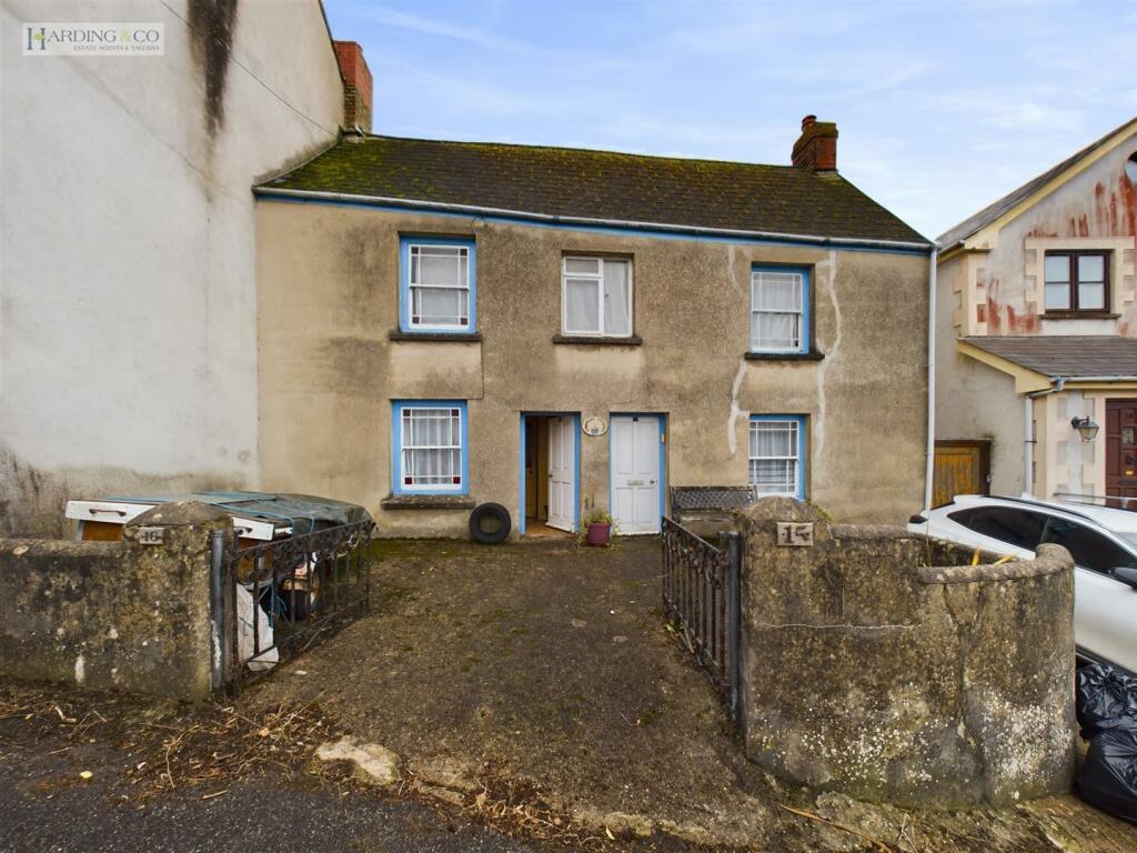 Property Front .1.jpg