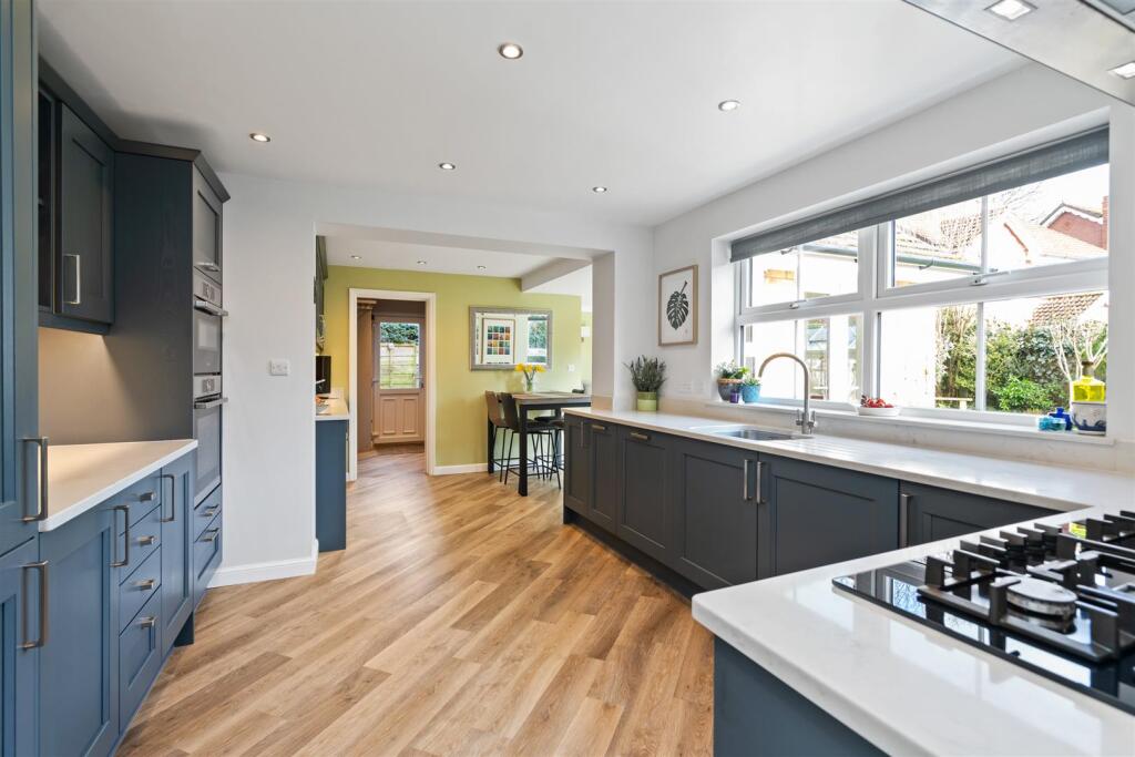 34 Whitefields Gate_38.jpg