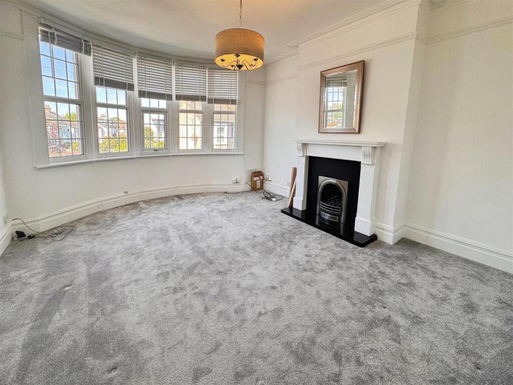 Living Room.jpg