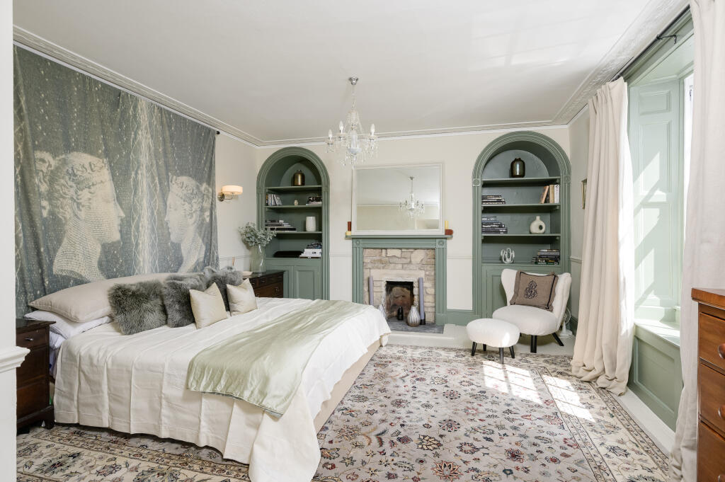 Principal Bedroom