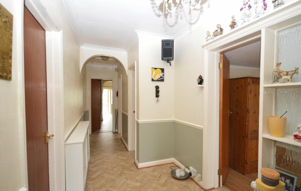 ENTRANCE HALLWAY
