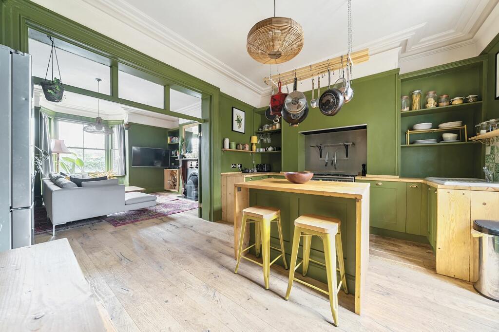 Kitchen Dining Room (2)