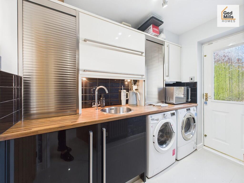 CAM04261G0-PR0086...