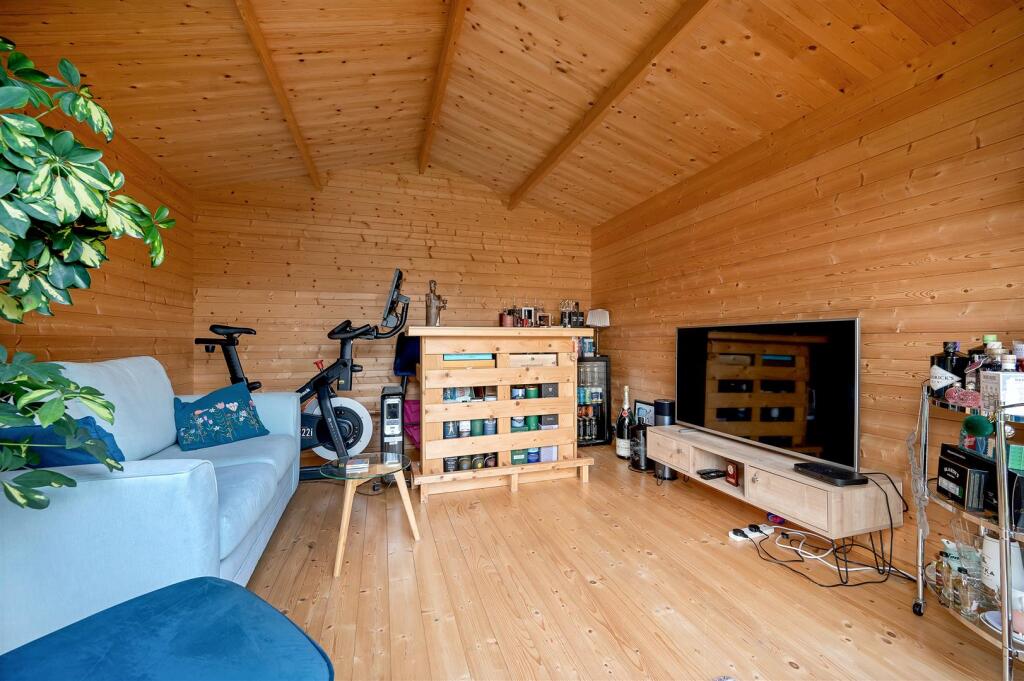 8 Hunters Rise PH-65.jpg