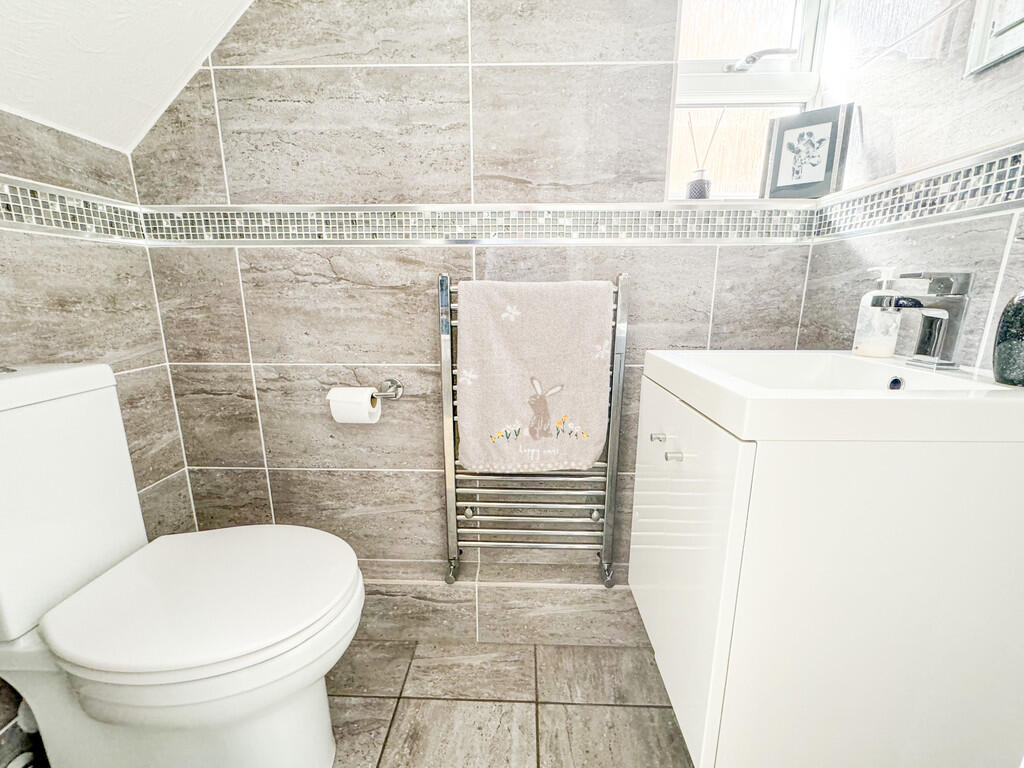 downstairs wc