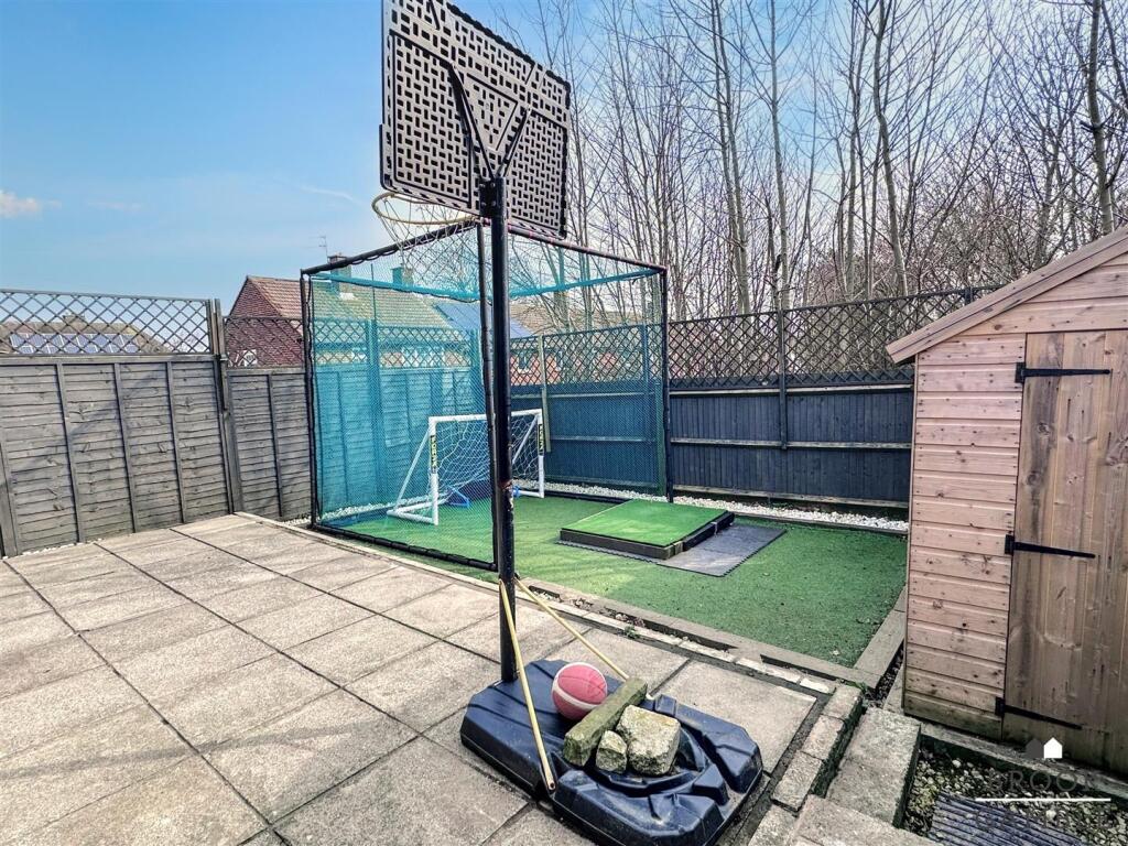 01323 438506