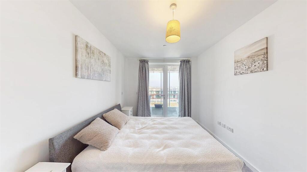 75 Drummond House, 11 Victory Parade - cz0kymxcEwD