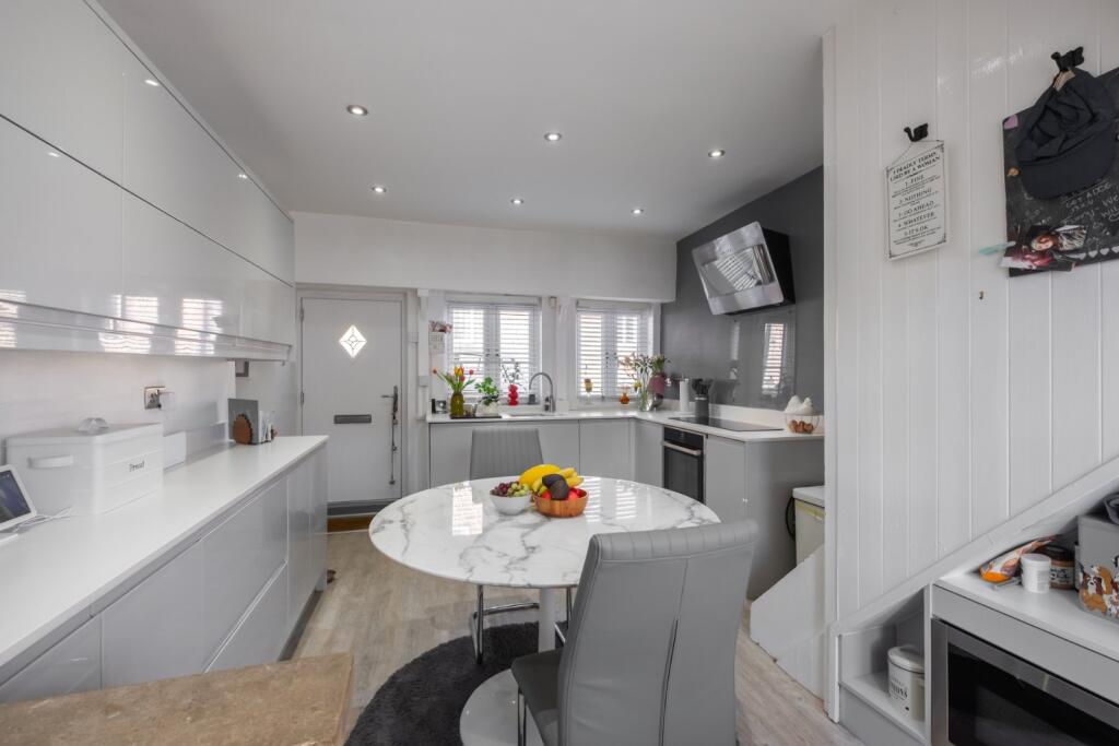 Dining Kitchen