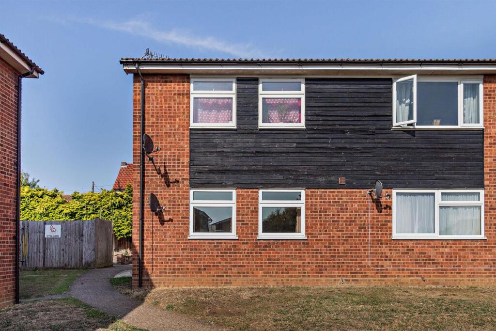 8660353-exterior03-800.jpg